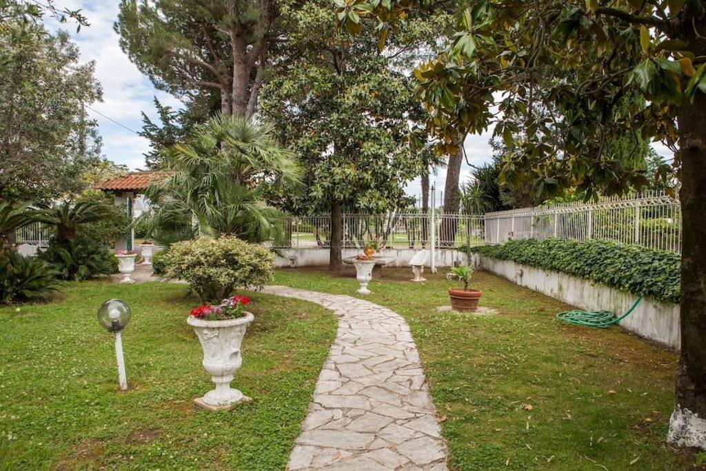 Voltapensieri Apartman Battipaglia Kültér fotó