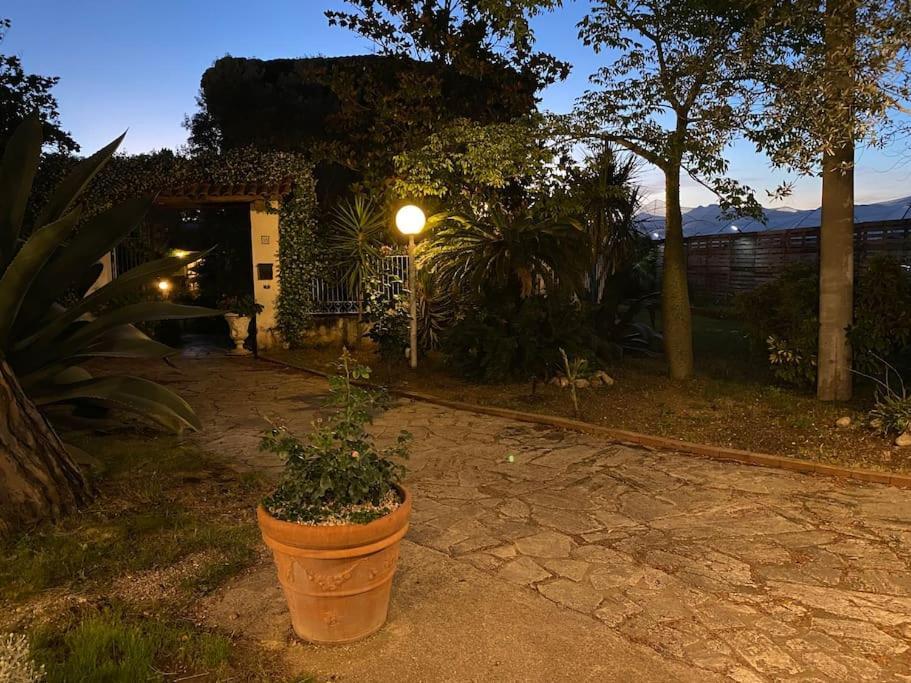 Voltapensieri Apartman Battipaglia Kültér fotó