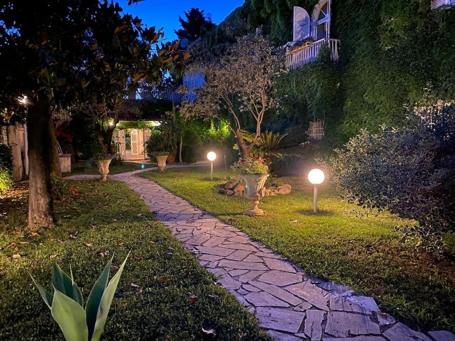 Voltapensieri Apartman Battipaglia Kültér fotó