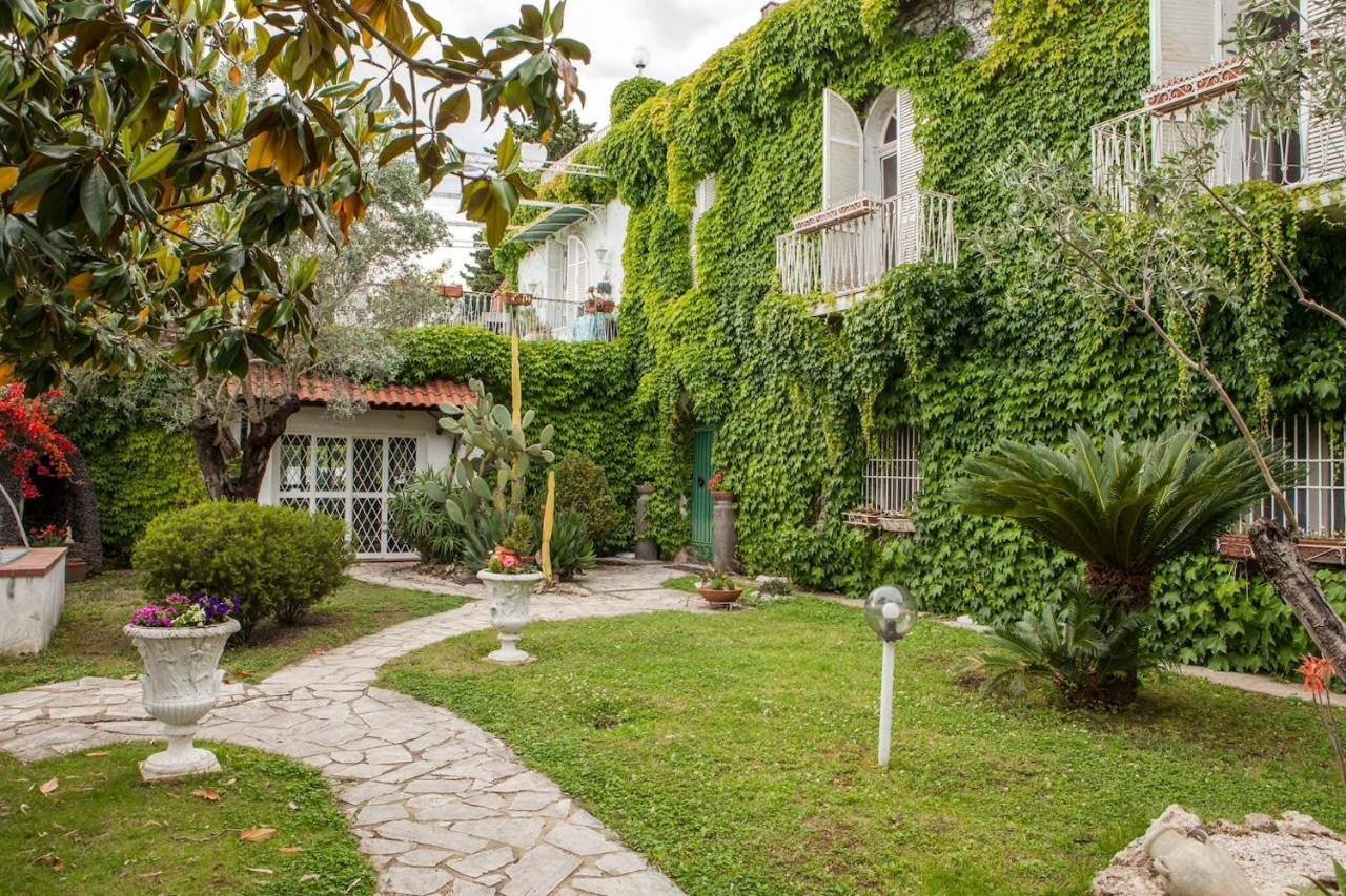 Voltapensieri Apartman Battipaglia Kültér fotó